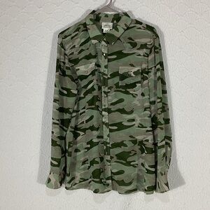 Ariat Green Camouflage sheer blouse XL